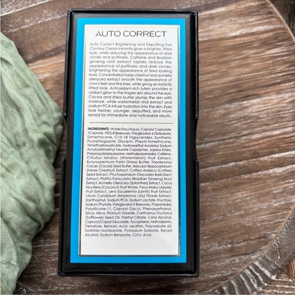 Sunday Riley Auto Correct Brightening & Depuffing Eye Contour Cream • 15mL - Picture 4 of 4